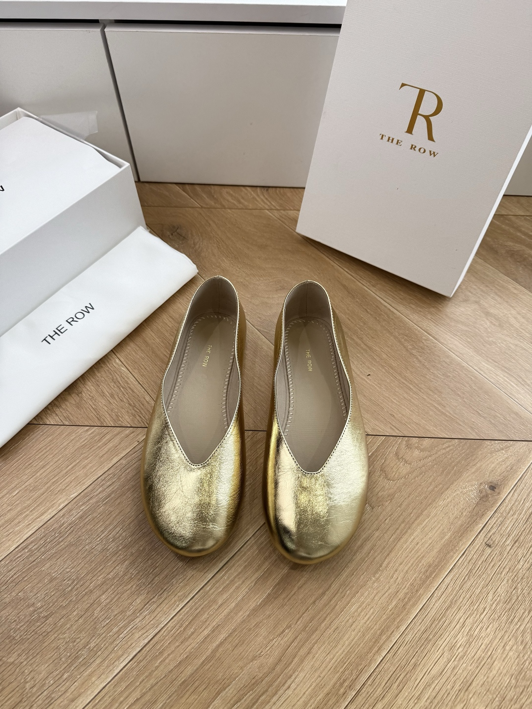 G679代购级别the roe慕乐编织单鞋一定要收了它 有一丢高级又简约的感觉其实除了好看以外它的舒适度