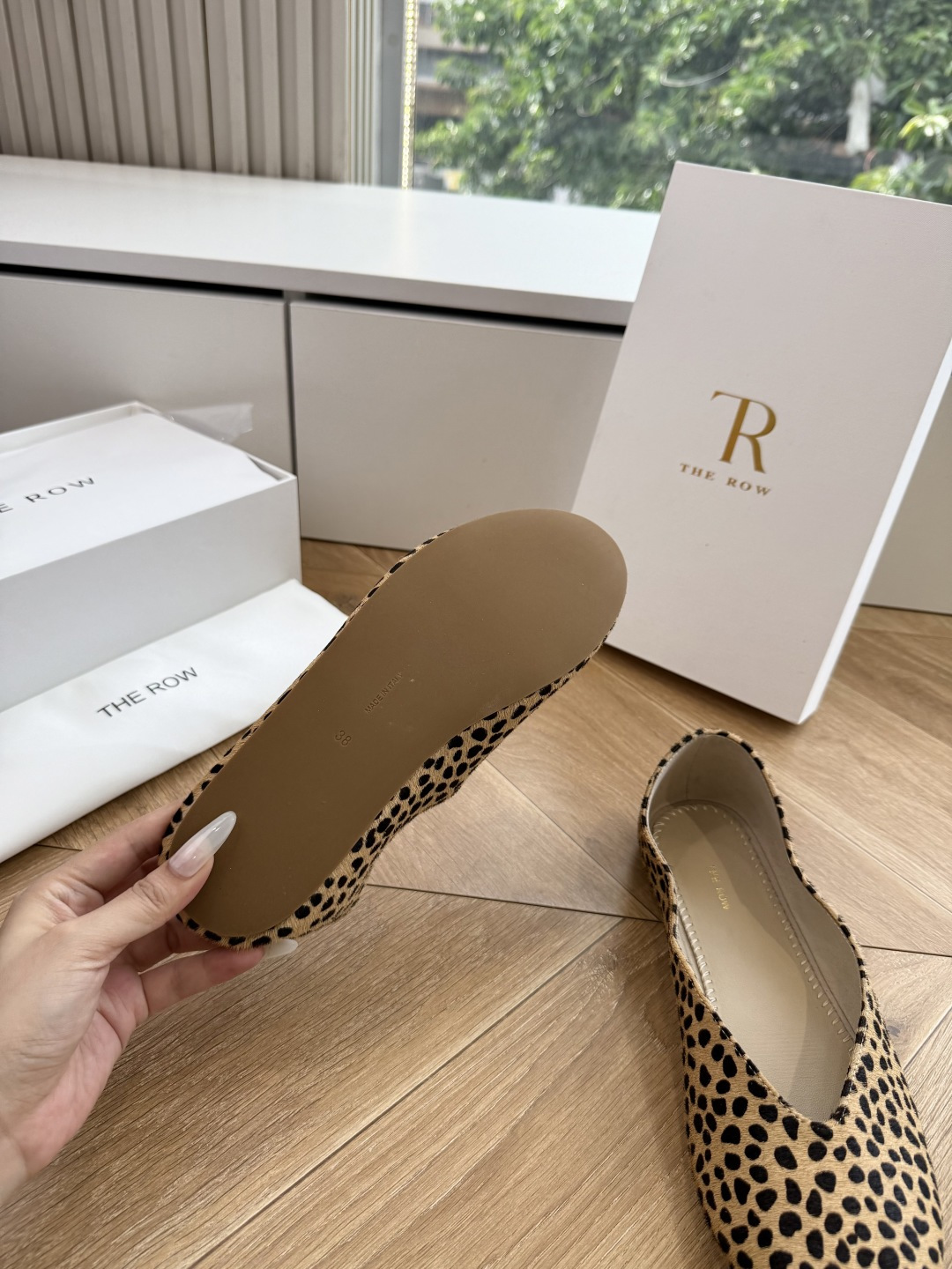 G679代购级别the roe慕乐编织单鞋一定要收了它 有一丢高级又简约的感觉其实除了好看以外它的舒适度