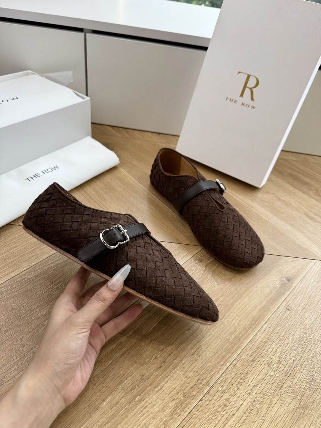 G679代购级别the roe慕乐编织单鞋一定要收了它 有一丢高级又简约的感觉其实除了好看以外它的舒适度