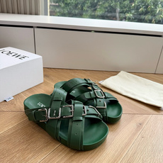 G027顶级品质 LOEWE 2026夏季糖果扣厚底凉鞋罗意威2026夏季限定的氛围感神鞋来啦🍃 自带慵 G027顶级品质 LOEWE 2026夏季糖果扣厚底凉鞋罗意威2026夏季限定的氛围感神鞋来啦🍃 自带慵