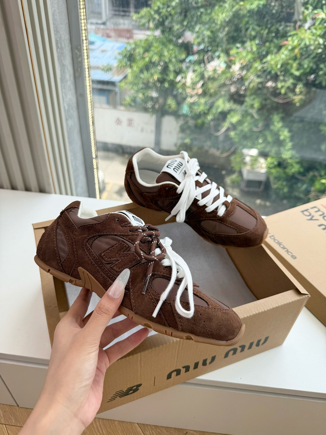 G261代购级别MiuMi*&N*•联名款新色上新 美拉德配色德训鞋运动鞋miumiu&nb530最新款