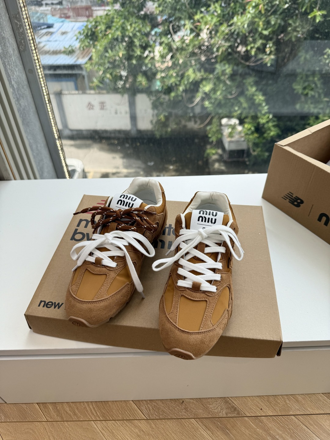 G261代购级别MiuMi*&N*•联名款新色上新 美拉德配色德训鞋运动鞋miumiu&nb530最新款