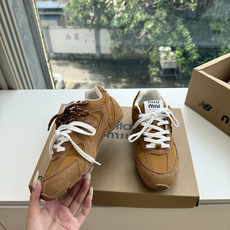 G261代购级别MiuMi*&N*•联名款新色上新 美拉德配色德训鞋运动鞋miumiu&nb530最新款 G261代购级别MiuMi*&N*•联名款新色上新 美拉德配色德训鞋运动鞋miumiu&nb530最新款