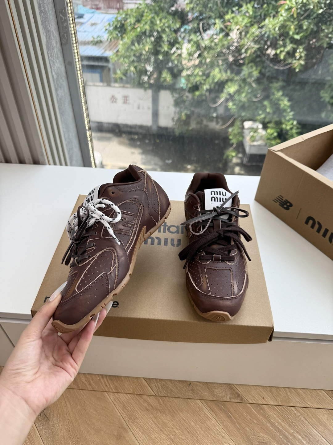 G261代购级别MiuMi*&N*•联名款新色上新 美拉德配色德训鞋运动鞋miumiu&nb530最新款