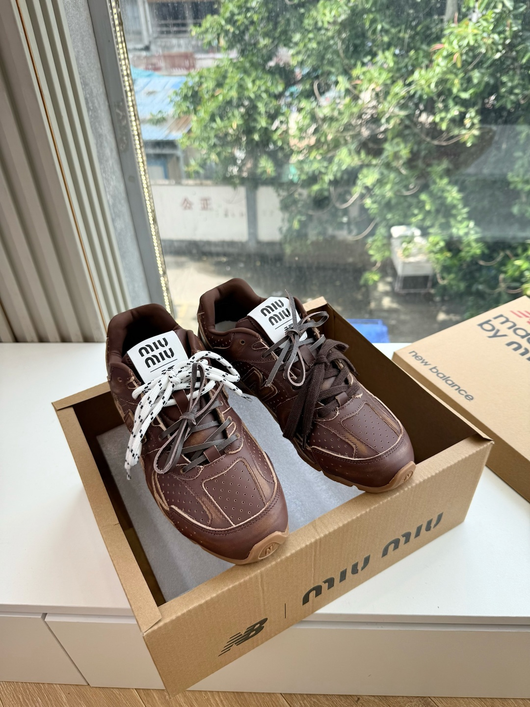 G261代购级别MiuMi*&N*•联名款新色上新 美拉德配色德训鞋运动鞋miumiu&nb530最新款
