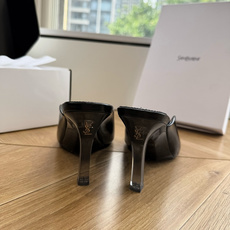 G013带飞机盒顶级品质Saint Laurent / 圣罗兰LeeYSL姐姐的美丽尤物又是人间圣罗兰 G013带飞机盒顶级品质Saint Laurent / 圣罗兰LeeYSL姐姐的美丽尤物又是人间圣罗兰