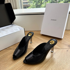 G013带飞机盒顶级品质Saint Laurent / 圣罗兰LeeYSL姐姐的美丽尤物又是人间圣罗兰 G013带飞机盒顶级品质Saint Laurent / 圣罗兰LeeYSL姐姐的美丽尤物又是人间圣罗兰