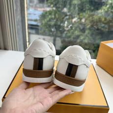 😀G029顶级2026新色帅 FENDI芬迪新色男鞋FENDI品牌核心元素的心情献礼与 90年代初FEN 😀G029顶级2026新色帅 FENDI芬迪新色男鞋FENDI品牌核心元素的心情献礼与 90年代初FEN