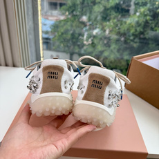 G08Miu Miu 26秋冬系列狠狠戳中鉴赏Miu Miu 2026秋冬系列,不仅种草了众多单品,也被 G08Miu Miu 26秋冬系列狠狠戳中鉴赏Miu Miu 2026秋冬系列,不仅种草了众多单品,也被