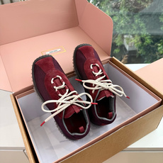 G08Miu Miu 26秋冬系列狠狠戳中鉴赏Miu Miu 2026秋冬系列,不仅种草了众多单品,也被 G08Miu Miu 26秋冬系列狠狠戳中鉴赏Miu Miu 2026秋冬系列,不仅种草了众多单品,也被