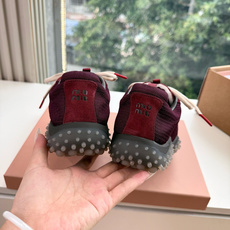 G08Miu Miu 26秋冬系列狠狠戳中鉴赏Miu Miu 2026秋冬系列,不仅种草了众多单品,也被 G08Miu Miu 26秋冬系列狠狠戳中鉴赏Miu Miu 2026秋冬系列,不仅种草了众多单品,也被