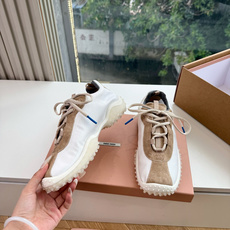 G08Miu Miu 26秋冬系列狠狠戳中鉴赏Miu Miu 2026秋冬系列,不仅种草了众多单品,也被 G08Miu Miu 26秋冬系列狠狠戳中鉴赏Miu Miu 2026秋冬系列,不仅种草了众多单品,也被