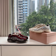 G08Miu Miu 26秋冬系列狠狠戳中鉴赏Miu Miu 2026秋冬系列,不仅种草了众多单品,也被 G08Miu Miu 26秋冬系列狠狠戳中鉴赏Miu Miu 2026秋冬系列,不仅种草了众多单品,也被