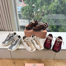 G08Miu Miu 26秋冬系列狠狠戳中鉴赏Miu Miu 2026秋冬系列,不仅种草了众多单品,也被 G08Miu Miu 26秋冬系列狠狠戳中鉴赏Miu Miu 2026秋冬系列,不仅种草了众多单品,也被