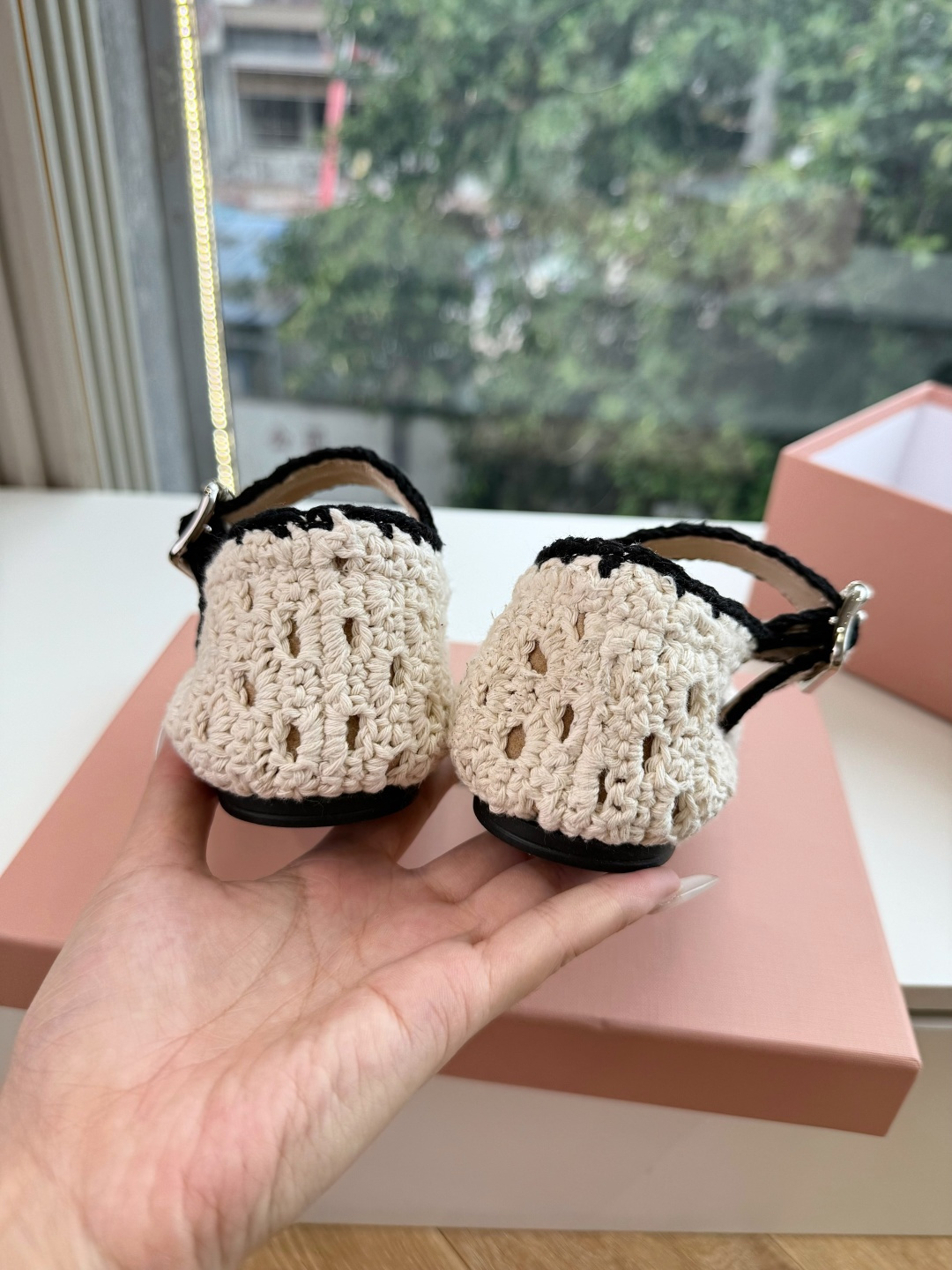G024代购级独家上新Miu Miu2026 编织麻花菱格平底拖鞋秒杀市面版本Miu真的太少女奶呼呼的 