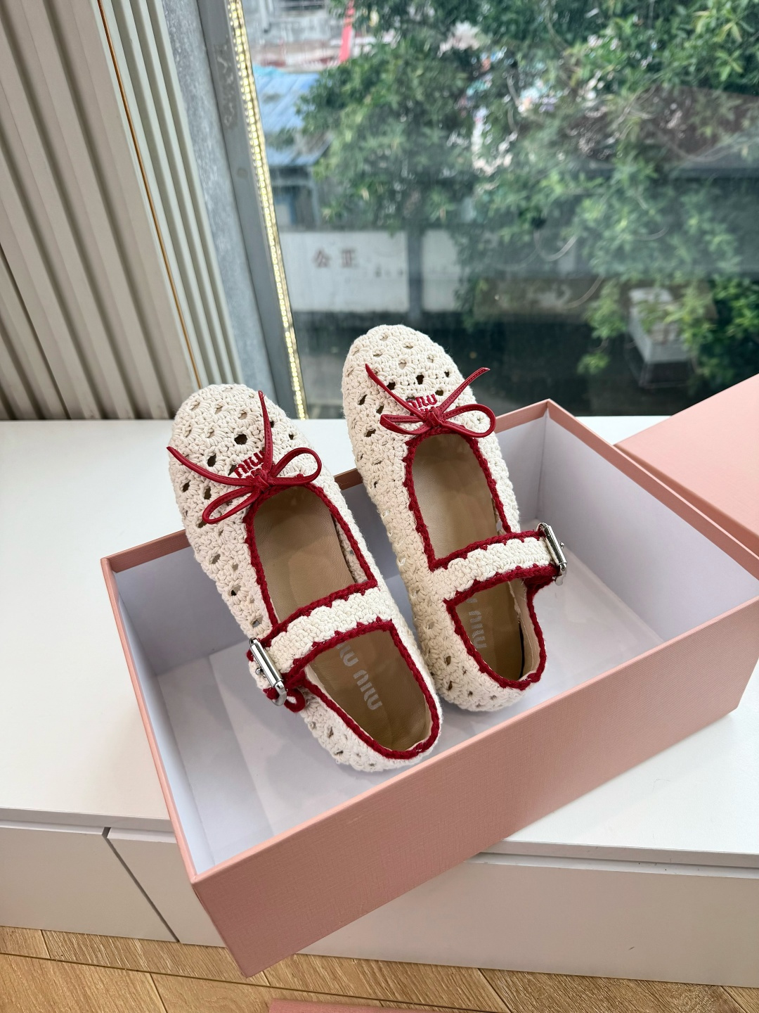 G024代购级独家上新Miu Miu2026 编织麻花菱格平底拖鞋秒杀市面版本Miu真的太少女奶呼呼的 
