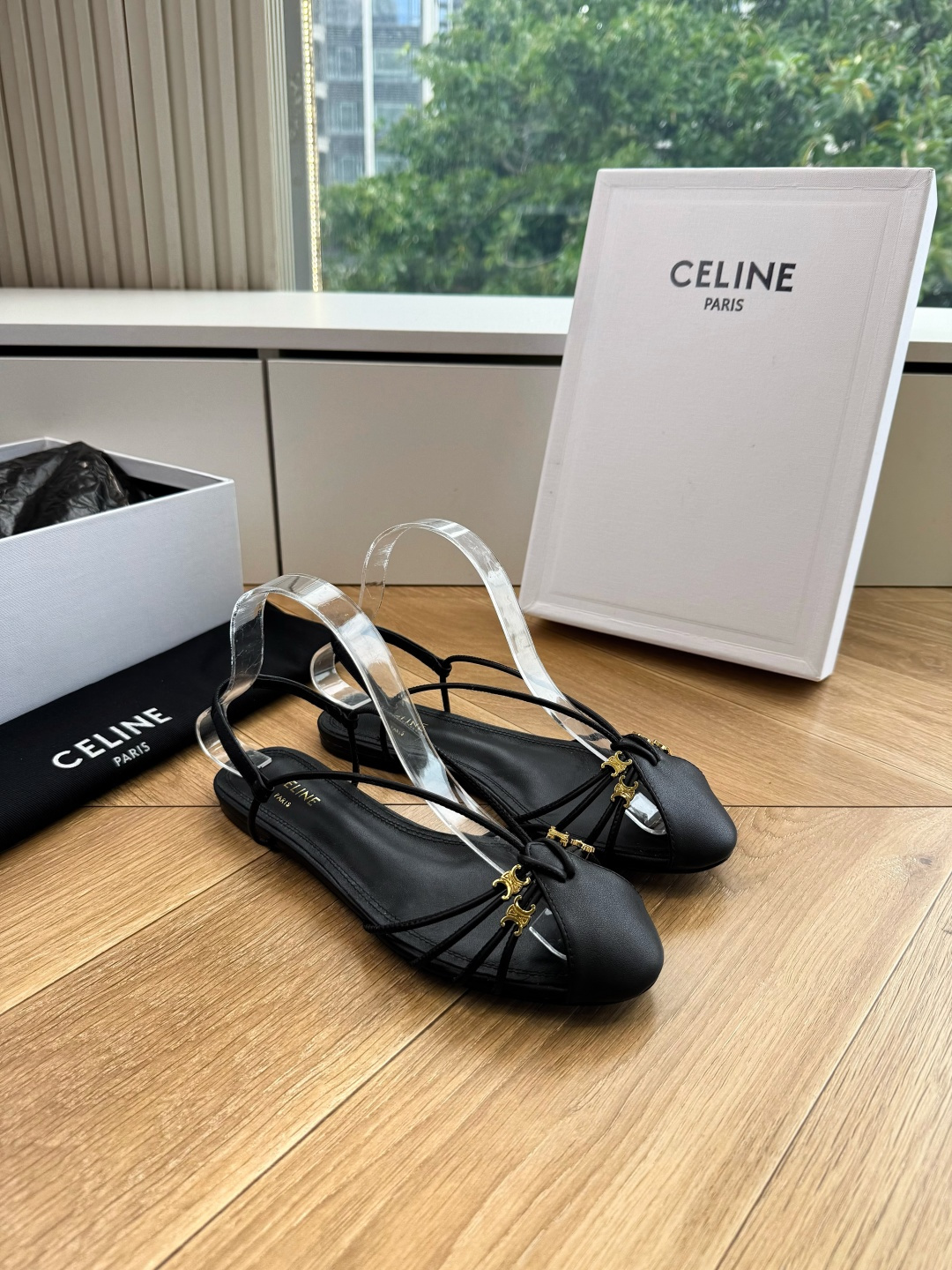 G339顶级品质Celine赛琳· 26ss·CAGE 凯旋门夹脚沙滩罗马平底凉鞋CELINE CAGE
