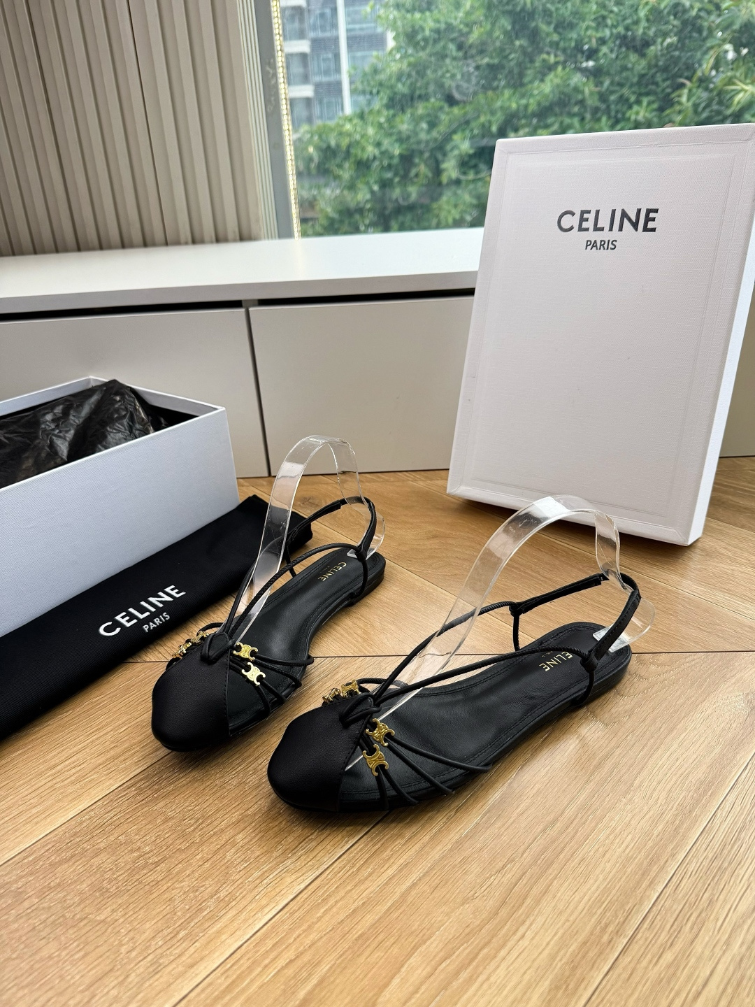 G339顶级品质Celine赛琳· 26ss·CAGE 凯旋门夹脚沙滩罗马平底凉鞋CELINE CAGE