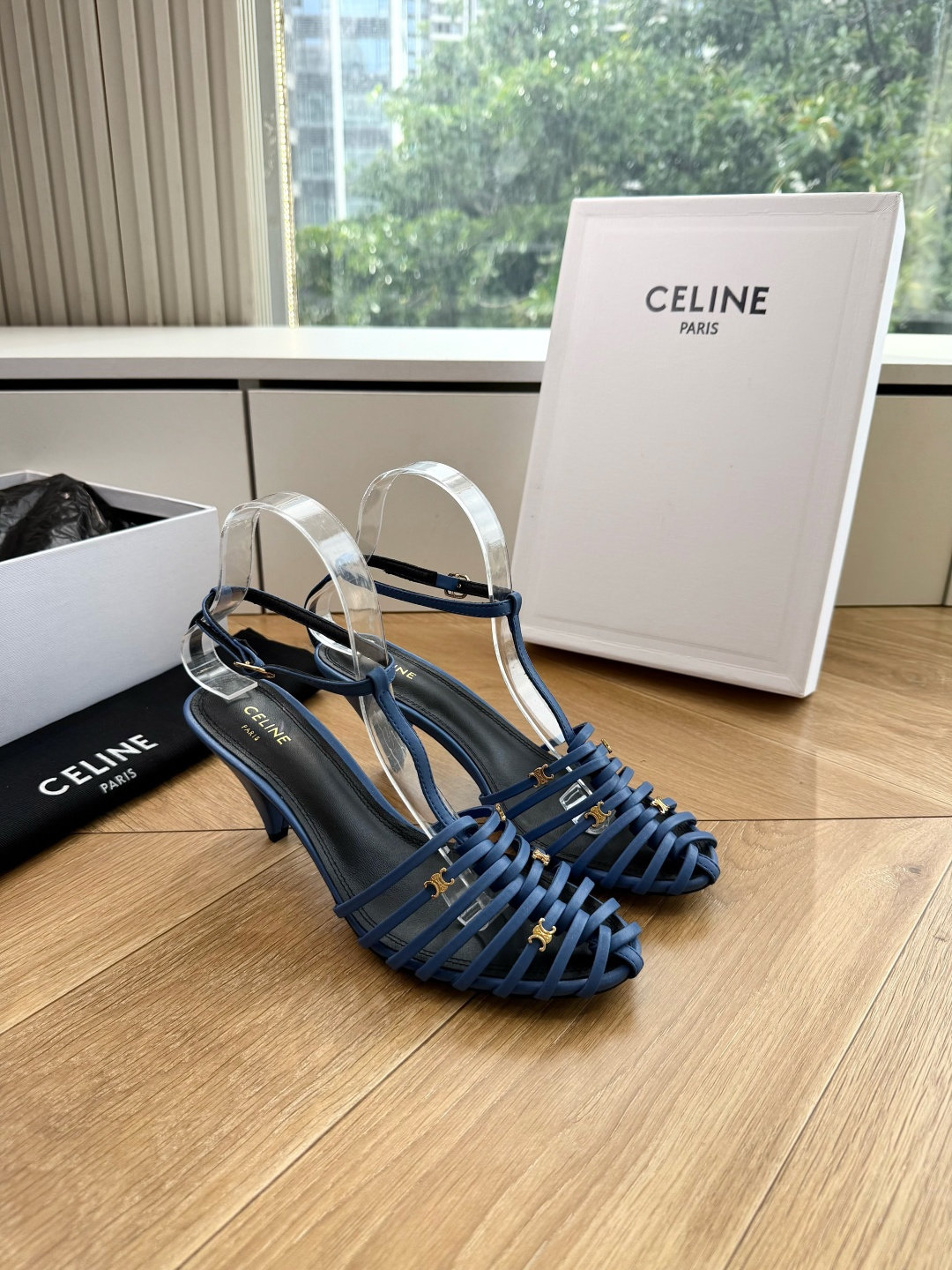 G339顶级品质Celine赛琳· 26ss·CAGE 凯旋门夹脚沙滩罗马平底凉鞋CELINE CAGE