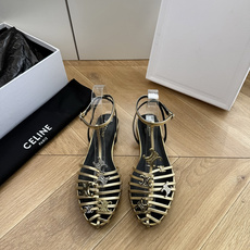 G339顶级品质Celine赛琳· 26ss·CAGE 凯旋门夹脚沙滩罗马平底凉鞋CELINE CAGE G339顶级品质Celine赛琳· 26ss·CAGE 凯旋门夹脚沙滩罗马平底凉鞋CELINE CAGE
