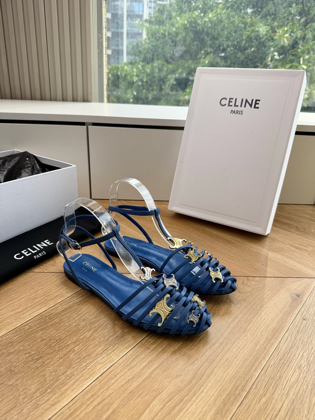 G339顶级品质Celine赛琳· 26ss·CAGE 凯旋门夹脚沙滩罗马平底凉鞋CELINE CAGE