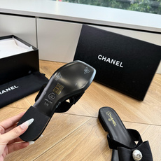G238😀CHANEL* 香奈儿小香2026专柜同步新款高跟鞋单鞋凉鞋极简设计 超好搭配的日常款、无论高 G238😀CHANEL* 香奈儿小香2026专柜同步新款高跟鞋单鞋凉鞋极简设计 超好搭配的日常款、无论高