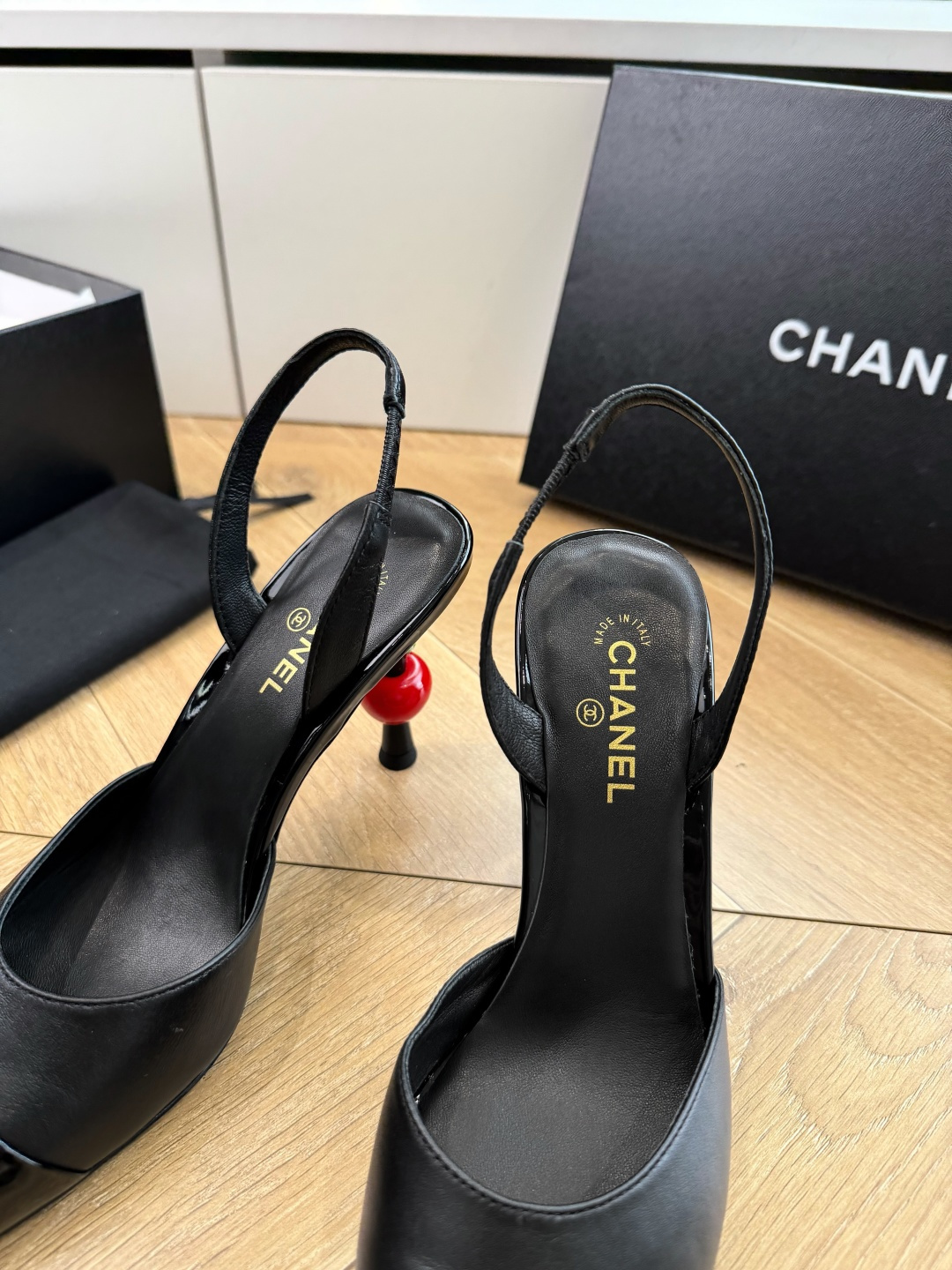G238😀CHANEL* 香奈儿小香2026专柜同步新款高跟鞋单鞋凉鞋极简设计 超好搭配的日常款、无论高
