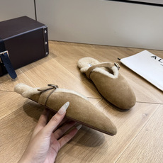 所见即所得G241代购级别原版购入法国一线奢侈品牌ALAIA 阿莱亚秋冬天真的要来咯!羊羔绒鞋~ Alaia奶呼呼的秋冬 所见即所得G241代购级别原版购入法国一线奢侈品牌ALAIA 阿莱亚秋冬天真的要来咯!羊羔绒鞋~ Alaia奶呼呼的秋冬