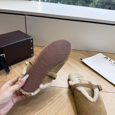 所见即所得G241代购级别原版购入法国一线奢侈品牌ALAIA 阿莱亚秋冬天真的要来咯!羊羔绒鞋~ Alaia奶呼呼的秋冬 所见即所得G241代购级别原版购入法国一线奢侈品牌ALAIA 阿莱亚秋冬天真的要来咯!羊羔绒鞋~ Alaia奶呼呼的秋冬