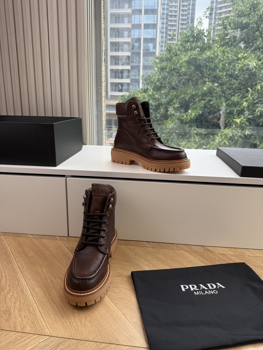 代购级别G067所见即所得Prad*普拉达2026秋冬爆款经典款切尔西骑士靴系列—这款上脚超好看.而且可