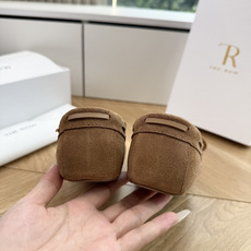 G679代购级别the roe单鞋一定要收了它 有一丢高级又简约的感觉其实除了好看以外它的舒适度真的是好 G679代购级别the roe单鞋一定要收了它 有一丢高级又简约的感觉其实除了好看以外它的舒适度真的是好