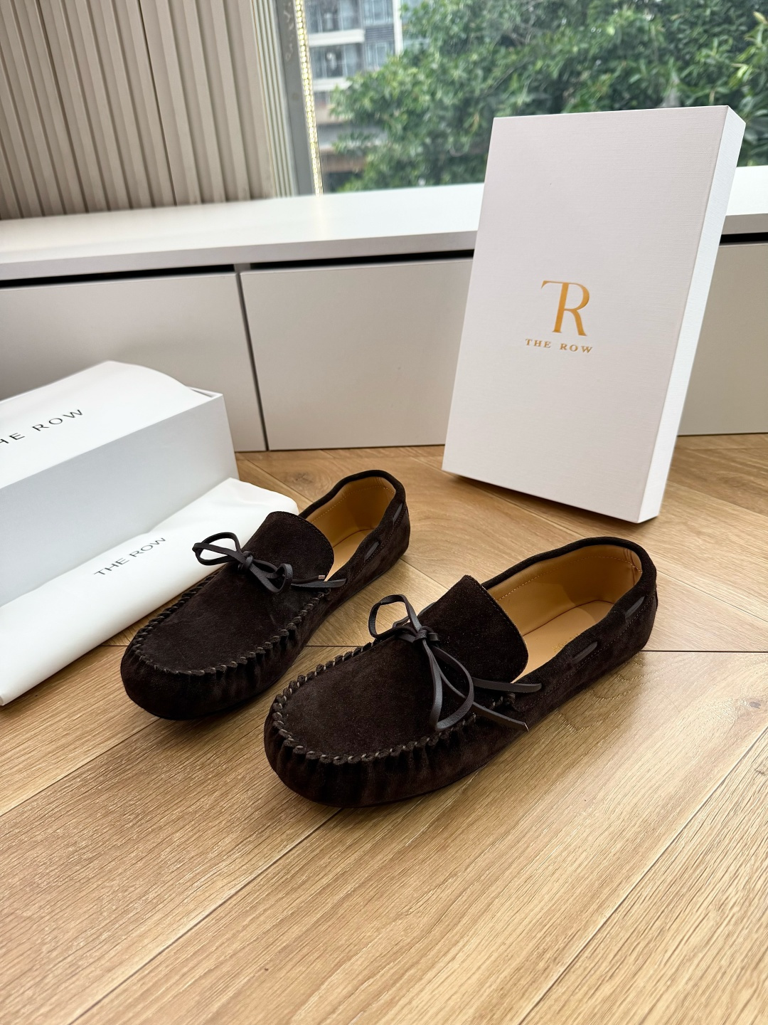 G679代购级别the roe单鞋一定要收了它 有一丢高级又简约的感觉其实除了好看以外它的舒适度真的是好