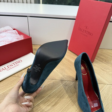 G289VALENTINO华伦天奴经典凉鞋单鞋春夏VLOGO SIGNATURE鞋型线条流畅.版型超赞上 G289VALENTINO华伦天奴经典凉鞋单鞋春夏VLOGO SIGNATURE鞋型线条流畅.版型超赞上