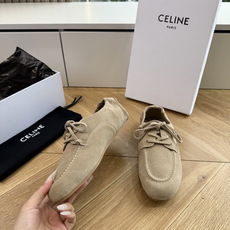 G178-1😀Celin*·26s 春夏新款 极简设计反绒面乐福鞋极简的设计语言让鞋面回归到一张纯粹的画 G178-1😀Celin*·26s 春夏新款 极简设计反绒面乐福鞋极简的设计语言让鞋面回归到一张纯粹的画