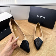 G988😀CHANEL* 香奈儿小香2026专柜同步新款高跟鞋单鞋极简设计 超好搭配的日常款、无论高度 G988😀CHANEL* 香奈儿小香2026专柜同步新款高跟鞋单鞋极简设计 超好搭配的日常款、无论高度