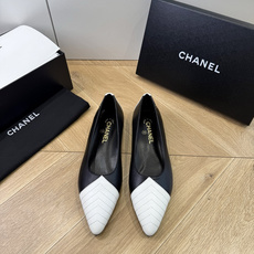 G988😀CHANEL* 香奈儿小香2026专柜同步新款高跟鞋单鞋极简设计 超好搭配的日常款、无论高度 G988😀CHANEL* 香奈儿小香2026专柜同步新款高跟鞋单鞋极简设计 超好搭配的日常款、无论高度