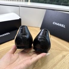 G988😀CHANEL* 香奈儿小香2026专柜同步新款高跟鞋单鞋极简设计 超好搭配的日常款、无论高度 G988😀CHANEL* 香奈儿小香2026专柜同步新款高跟鞋单鞋极简设计 超好搭配的日常款、无论高度