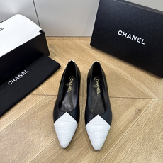 G988😀CHANEL* 香奈儿小香2026专柜同步新款高跟鞋单鞋极简设计 超好搭配的日常款、无论高度 G988😀CHANEL* 香奈儿小香2026专柜同步新款高跟鞋单鞋极简设计 超好搭配的日常款、无论高度
