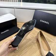 G988😀CHANEL* 香奈儿小香2026专柜同步新款高跟鞋单鞋极简设计 超好搭配的日常款、无论高度 G988😀CHANEL* 香奈儿小香2026专柜同步新款高跟鞋单鞋极简设计 超好搭配的日常款、无论高度