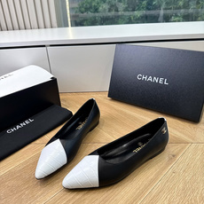 G988😀CHANEL* 香奈儿小香2026专柜同步新款高跟鞋单鞋极简设计 超好搭配的日常款、无论高度 G988😀CHANEL* 香奈儿小香2026专柜同步新款高跟鞋单鞋极简设计 超好搭配的日常款、无论高度