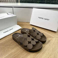 G009顶级品质Pierre hardy26ss 居家休闲 网红同款镂空沙滩平底百搭拖鞋春夏值得入手的简 G009顶级品质Pierre hardy26ss 居家休闲 网红同款镂空沙滩平底百搭拖鞋春夏值得入手的简