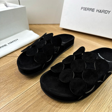 G009顶级品质Pierre hardy26ss 居家休闲 网红同款镂空沙滩平底百搭拖鞋春夏值得入手的简 G009顶级品质Pierre hardy26ss 居家休闲 网红同款镂空沙滩平底百搭拖鞋春夏值得入手的简