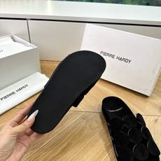G009顶级品质Pierre hardy26ss 居家休闲 网红同款镂空沙滩平底百搭拖鞋春夏值得入手的简 G009顶级品质Pierre hardy26ss 居家休闲 网红同款镂空沙滩平底百搭拖鞋春夏值得入手的简
