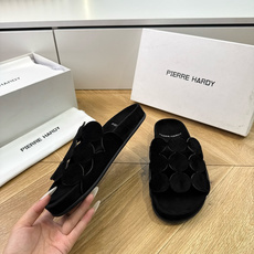 G009顶级品质Pierre hardy26ss 居家休闲 网红同款镂空沙滩平底百搭拖鞋春夏值得入手的简 G009顶级品质Pierre hardy26ss 居家休闲 网红同款镂空沙滩平底百搭拖鞋春夏值得入手的简