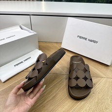 G009顶级品质Pierre hardy26ss 居家休闲 网红同款镂空沙滩平底百搭拖鞋春夏值得入手的简 G009顶级品质Pierre hardy26ss 居家休闲 网红同款镂空沙滩平底百搭拖鞋春夏值得入手的简