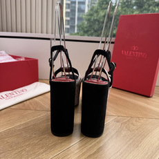 G289VALENTINO华伦天奴经典凉鞋单鞋春夏VLOGO SIGNATURE鞋型线条流畅.版型超赞上 G289VALENTINO华伦天奴经典凉鞋单鞋春夏VLOGO SIGNATURE鞋型线条流畅.版型超赞上