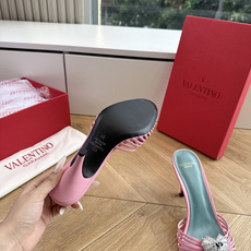 G289VALENTINO华伦天奴经典凉鞋单鞋春夏VLOGO SIGNATURE鞋型线条流畅.版型超赞上 G289VALENTINO华伦天奴经典凉鞋单鞋春夏VLOGO SIGNATURE鞋型线条流畅.版型超赞上
