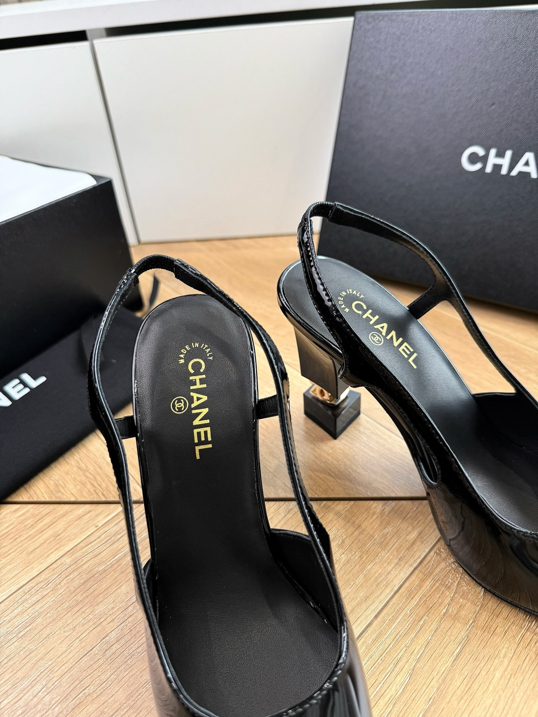 G238😀CHANEL* 香奈儿小香2026专柜同步新款高跟鞋单鞋凉鞋极简设计 超好搭配的日常款、无论高