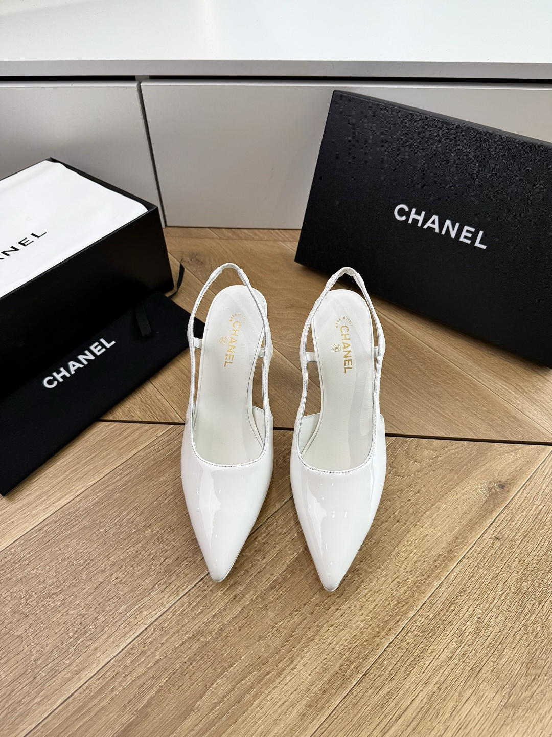 G238😀CHANEL* 香奈儿小香2026专柜同步新款高跟鞋单鞋凉鞋极简设计 超好搭配的日常款、无论高