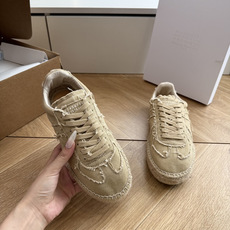G879顶级品质MaisonMargiela MM6 马吉拉 做旧厚底 德训鞋 休闲 运动鞋这一款德国训 G879顶级品质MaisonMargiela MM6 马吉拉 做旧厚底 德训鞋 休闲 运动鞋这一款德国训